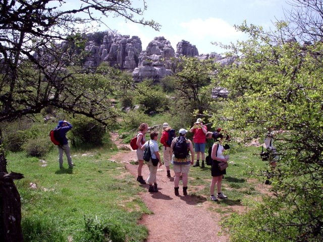 P5170031 groep in Torcal de antequera